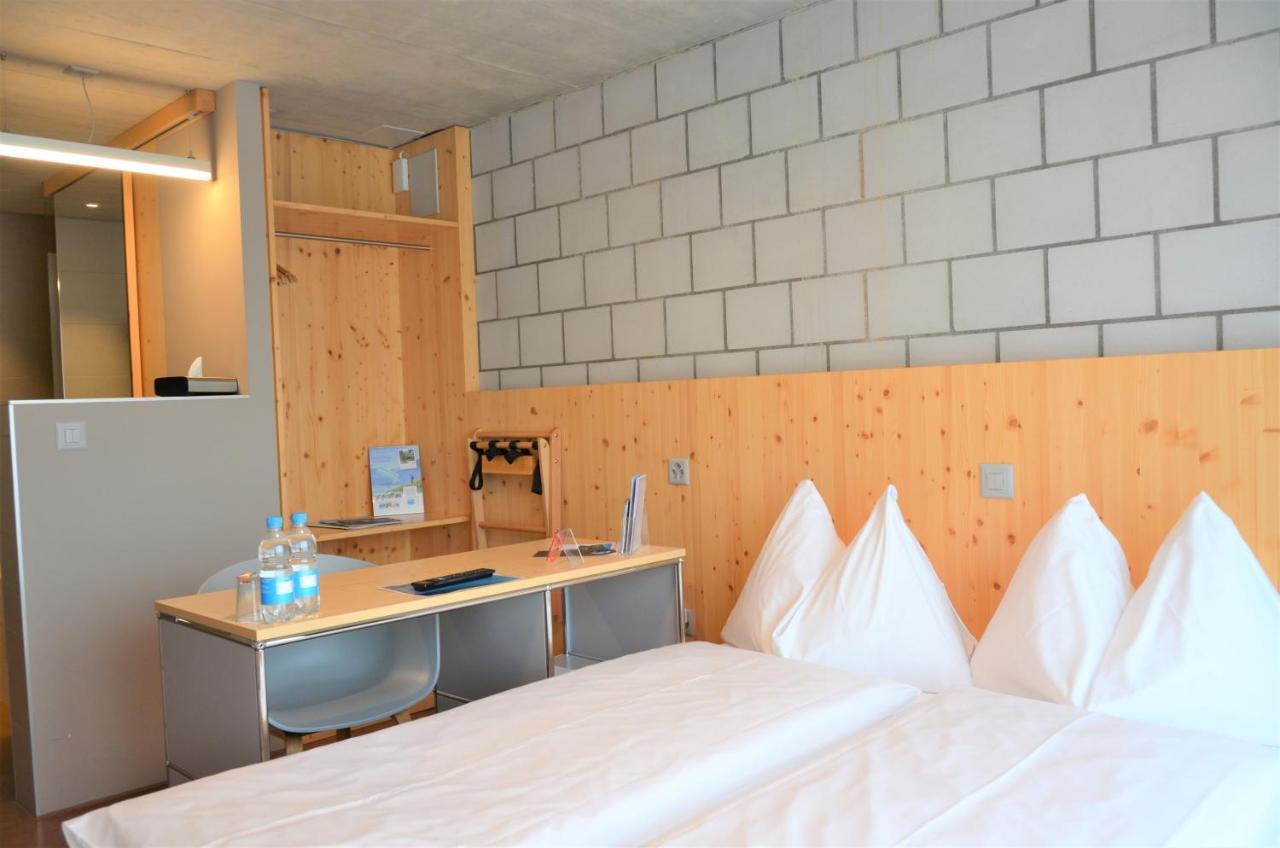 Hotel Seaside Spiez Extérieur photo
