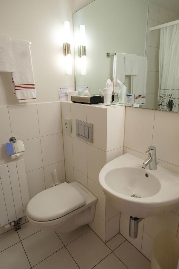 Hotel Seaside Spiez Extérieur photo