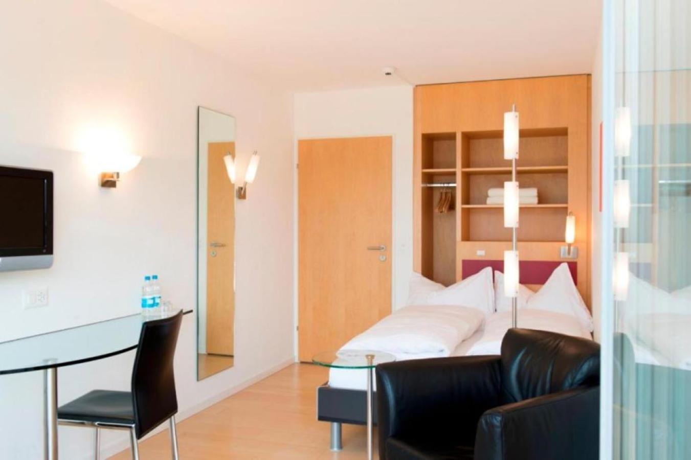 Hotel Seaside Spiez Chambre photo